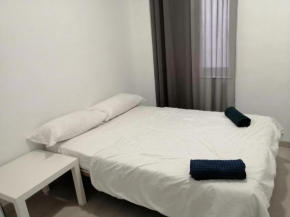 ROOM IN THE CENTER OF ALICANTE!
